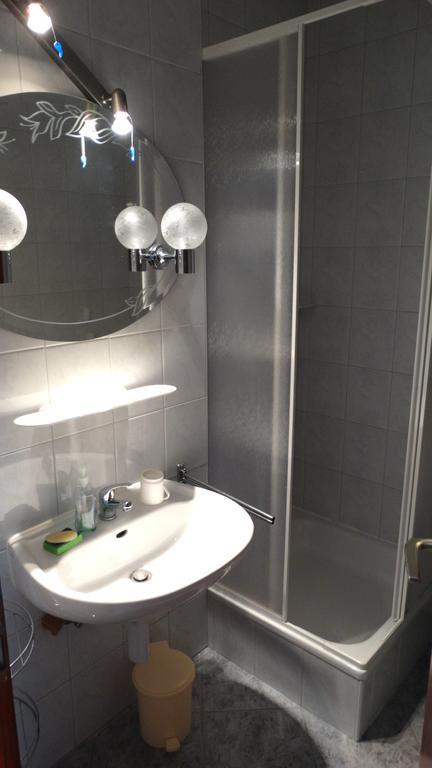 Apartamento D&N Urlicic Omiš Exterior foto